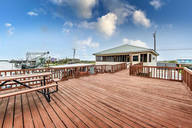 7209 Tou Lou Lou St, Chauvin, LA 70344
