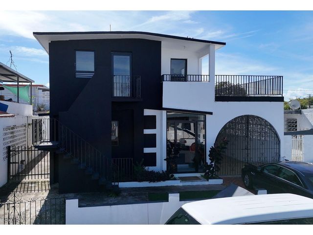 906 HIPOLAIS, San Juan, PR 00924