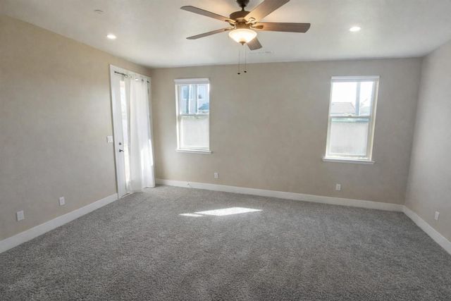 2347 E Jefferson Avenue, Reedley, CA 93654