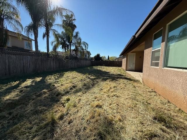 2347 E Jefferson Avenue, Reedley, CA 93654