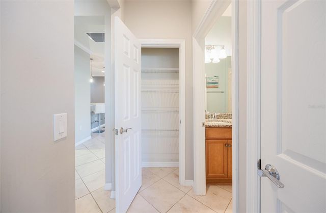 2427 DAISY DRIVE, North Port, FL 34289