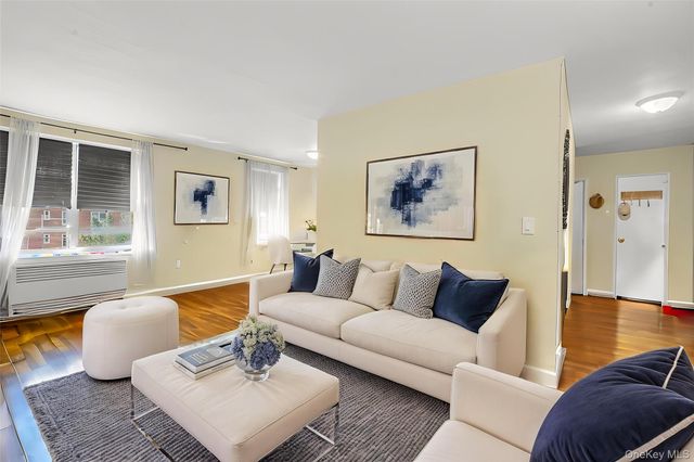 1300 Midland Avenue C67, Yonkers, NY 10704