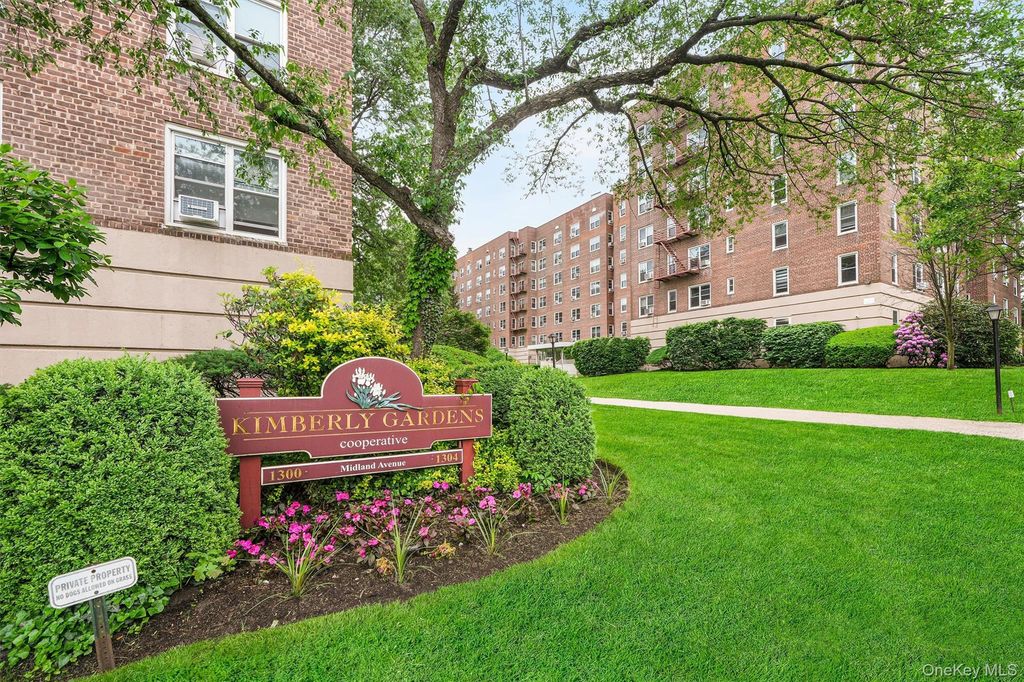 1300 Midland Avenue C67, Yonkers, NY 10704