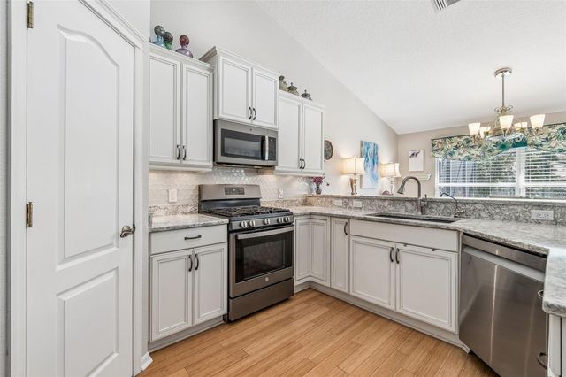 7649 NOTTINGHILL SKY DRIVE, Apollo Beach, FL 33572