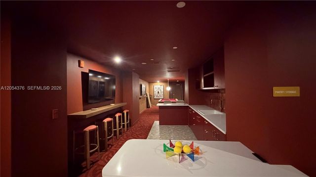 90 NE 32nd Ave. PH17, Miami, FL 33137