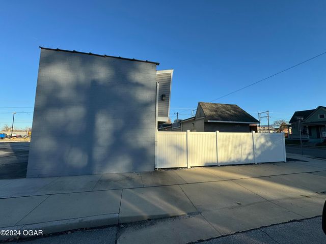1831 S Joplin Avenue, Joplin, MO 64804