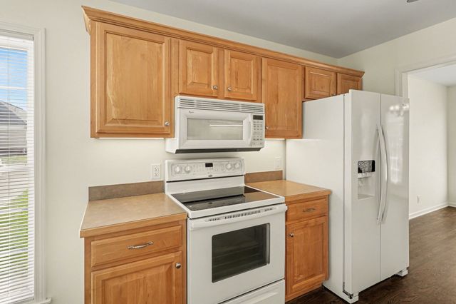 161 Fieldstone Ln, Springfield, TN 37172