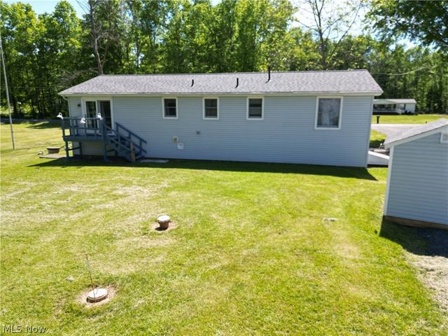 10685 Scotts Corner Road, Diamond, OH 44412