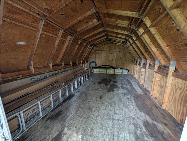 10685 Scotts Corner Road, Diamond, OH 44412