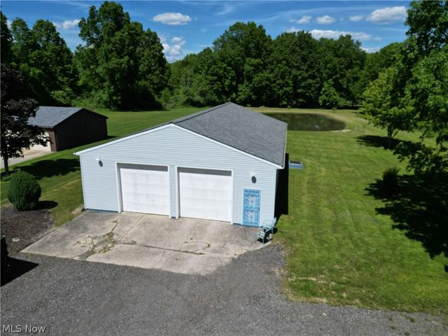 10685 Scotts Corner Road, Diamond, OH 44412