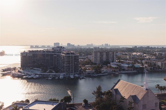 401 69th St 304, Miami Beach, FL 33141