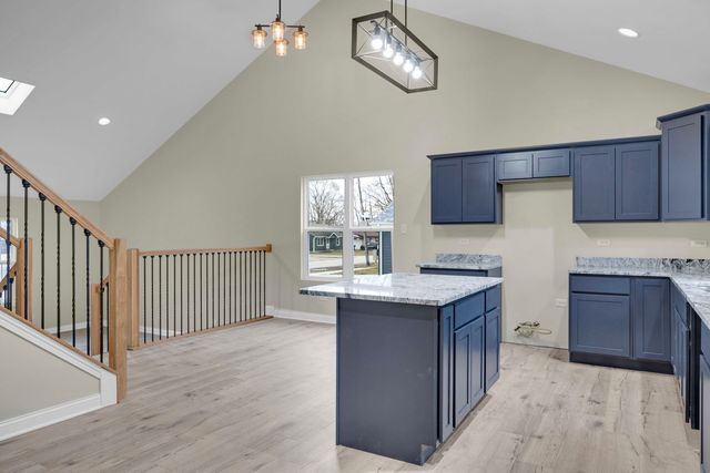 470 N School Street, Braidwood, IL 60408