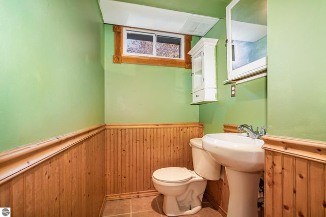 1029 Taylor Street, Mt Pleasant, MI 48858