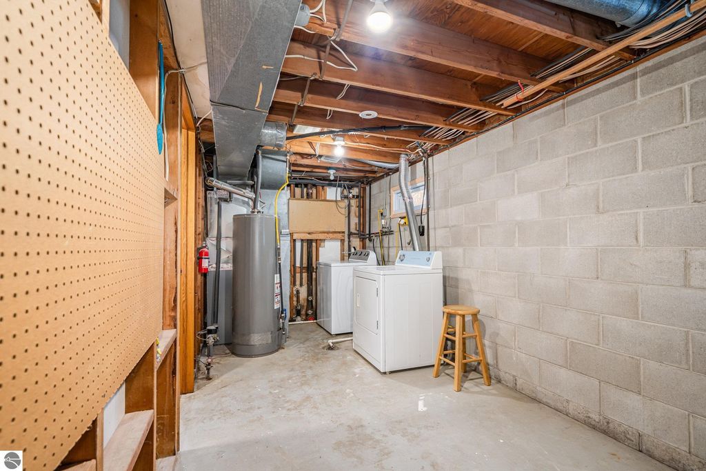 Image 17 of property listing at 1029 Taylor Street, Mt Pleasant, MI 48858