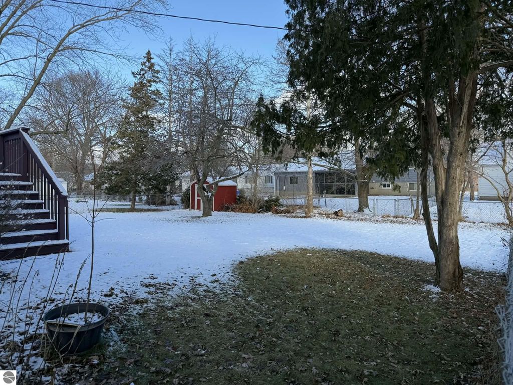 Image 3 of property listing at 1029 Taylor Street, Mt Pleasant, MI 48858