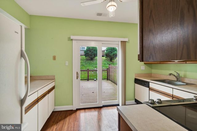 3 OAK LEAF LN, Downingtown, PA 19335