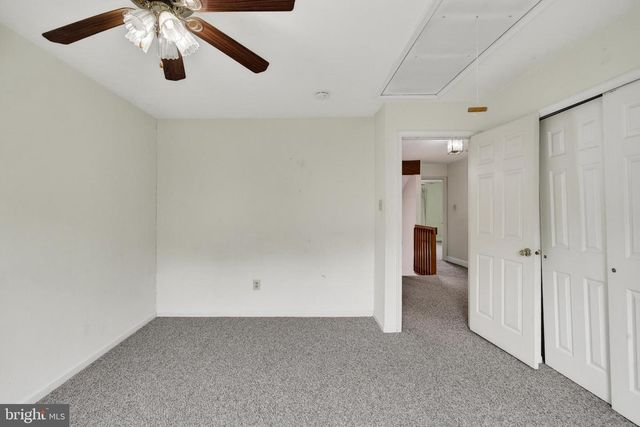 3 OAK LEAF LN, Downingtown, PA 19335