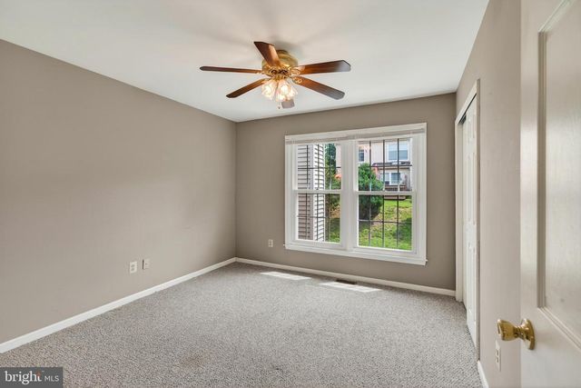 3 OAK LEAF LN, Downingtown, PA 19335