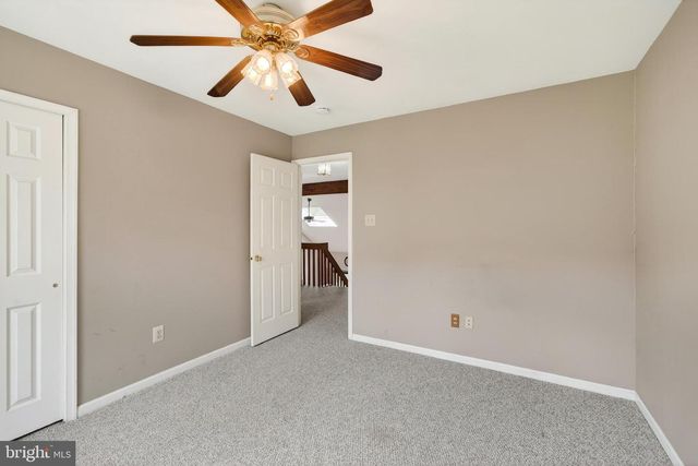 3 OAK LEAF LN, Downingtown, PA 19335