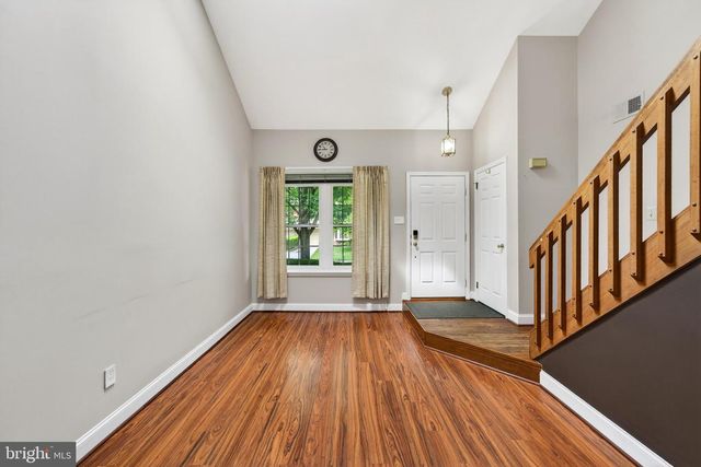 3 OAK LEAF LN, Downingtown, PA 19335