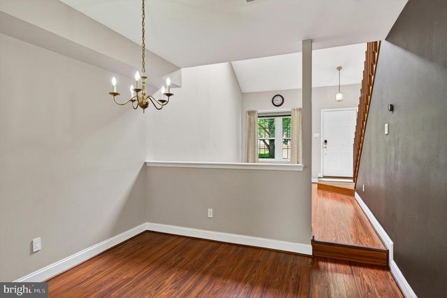 3 OAK LEAF LN, Downingtown, PA 19335