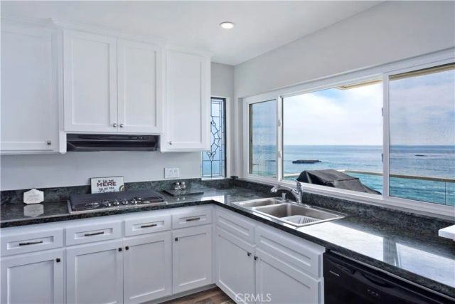 1249 Ocean Front C, Laguna Beach, CA 92651