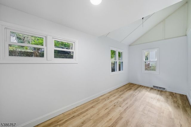 330 Springbrook Trl, Sparta Twp., NJ 07871