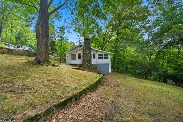 330 Springbrook Trl, Sparta Twp., NJ 07871