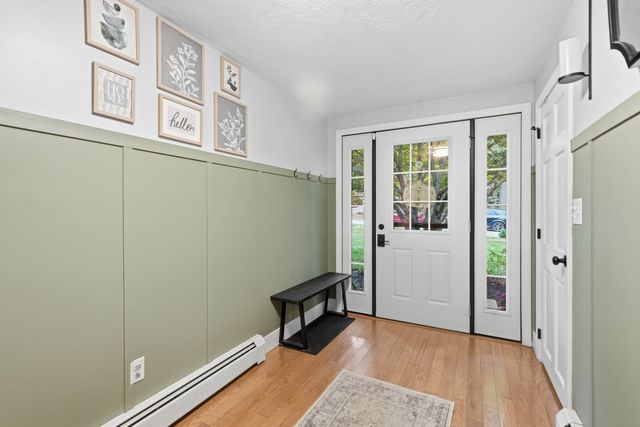 9 Cobblers Lane, Beverly, MA 01915
