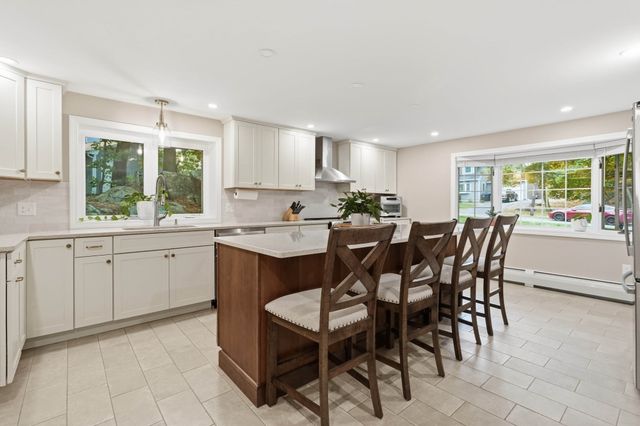 9 Cobblers Lane, Beverly, MA 01915