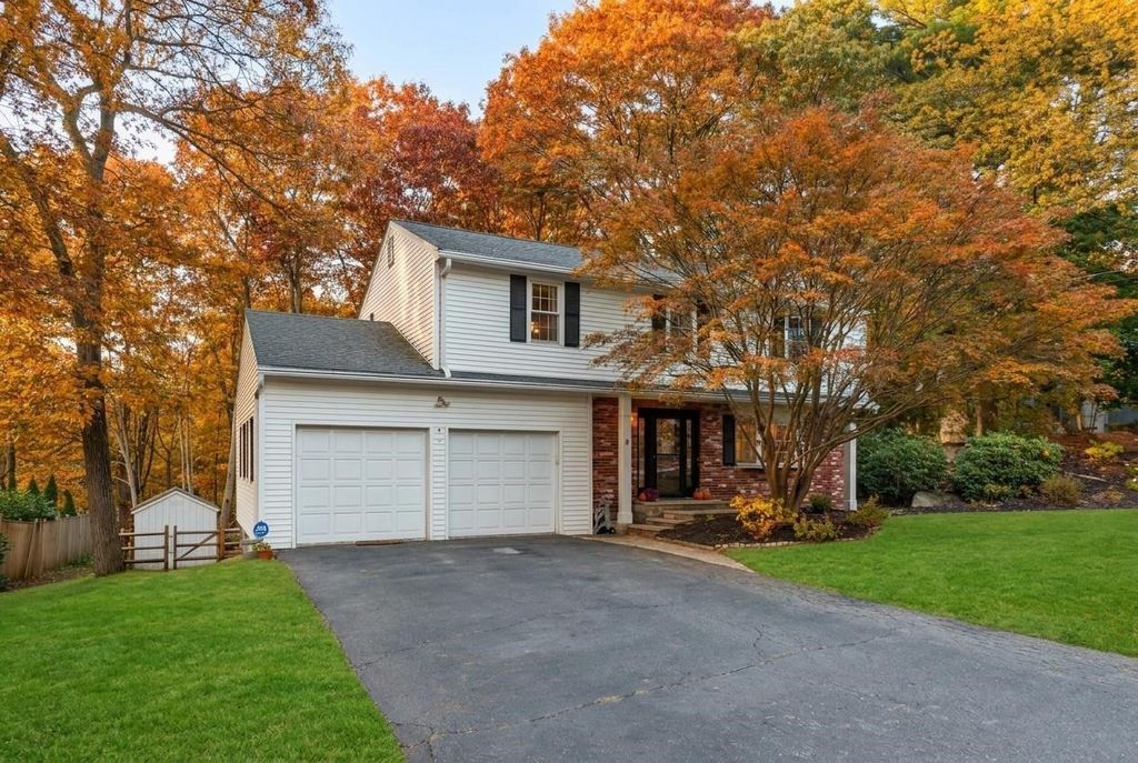 9 Cobblers Lane, Beverly, MA 01915