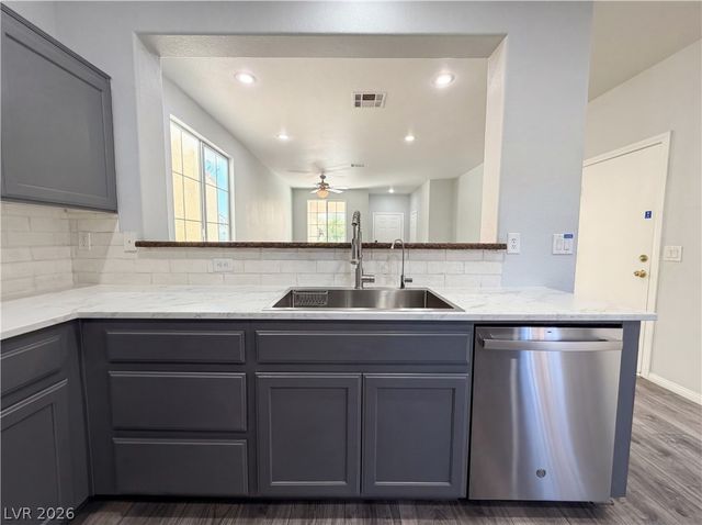 1310 Horizon Village Avenue, Las Vegas, NV 89183