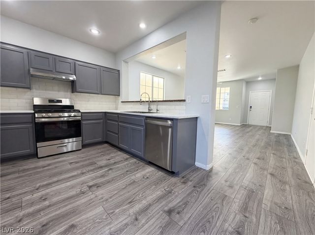 1310 Horizon Village Avenue, Las Vegas, NV 89183