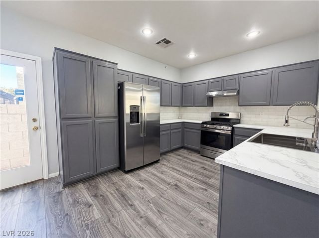 1310 Horizon Village Avenue, Las Vegas, NV 89183