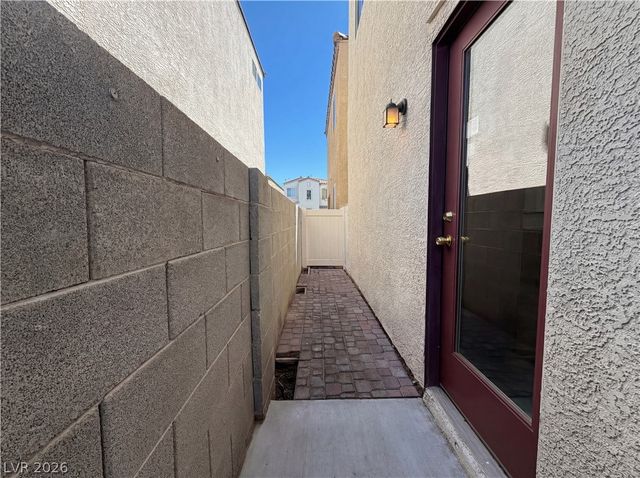 1310 Horizon Village Avenue, Las Vegas, NV 89183