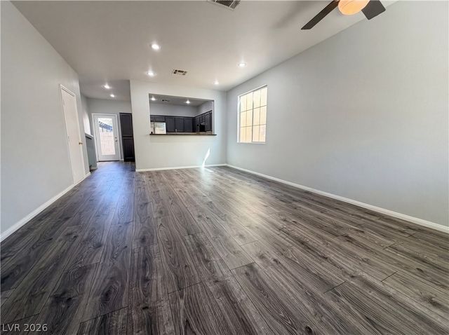 1310 Horizon Village Avenue, Las Vegas, NV 89183