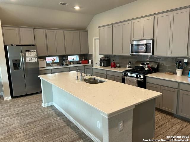 11911 Pitcher, San Antonio, TX 78253