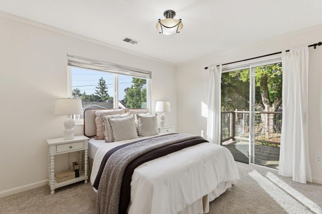 510 Kent St, Petaluma, CA 94952