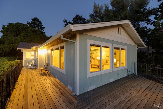 510 Kent St, Petaluma, CA 94952