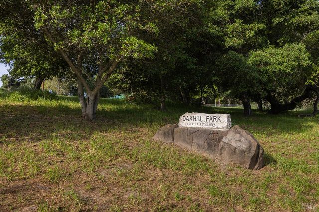 510 Kent St, Petaluma, CA 94952