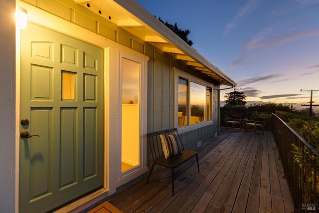 510 Kent St, Petaluma, CA 94952