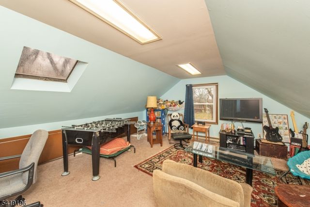 10 Farview Ave, Randolph Twp., NJ 07869