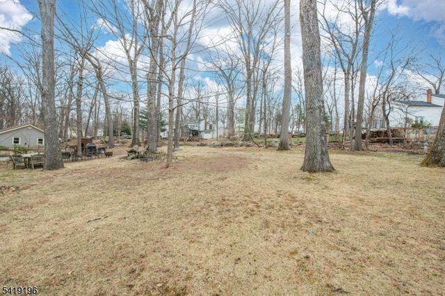 10 Farview Ave, Randolph Twp., NJ 07869