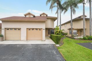 1475 Lake Mango Way, West Palm Beach, FL 33406