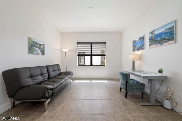 3264 Pacific DR, Naples, FL 34119
