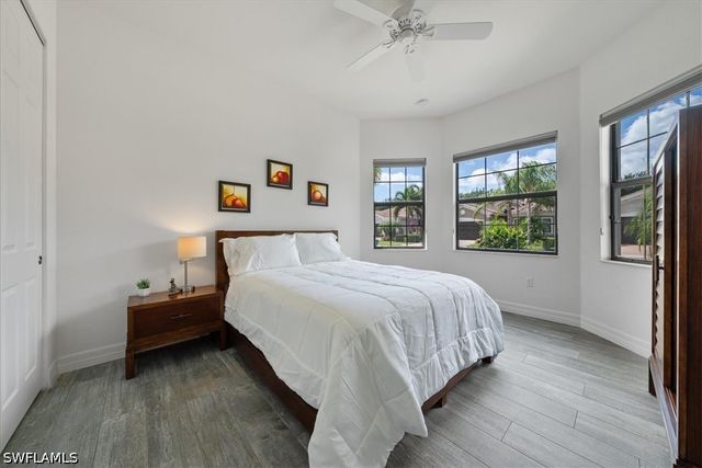 3264 Pacific DR, Naples, FL 34119