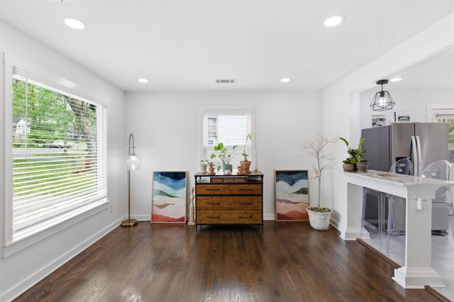 64 Creighton Ave, Nashville, TN 37206