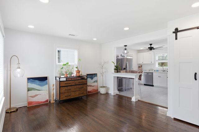 64 Creighton Ave, Nashville, TN 37206
