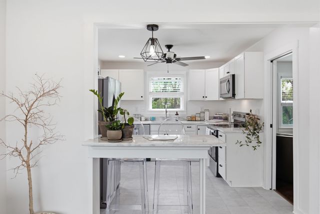 64 Creighton Ave, Nashville, TN 37206
