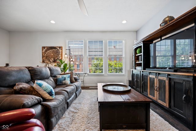 12759 Apsley Lane, Carmel, IN 46032